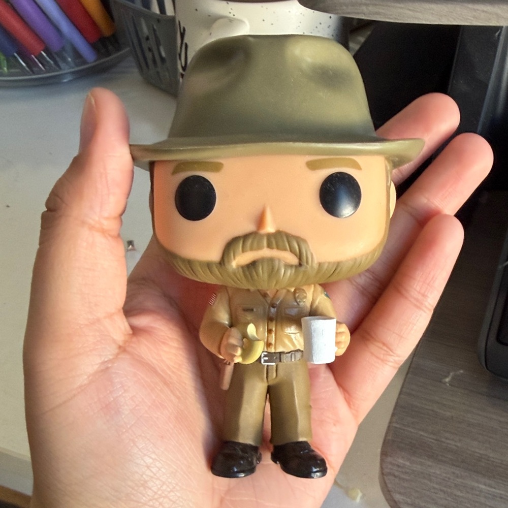 Stranger things hopper funko pop